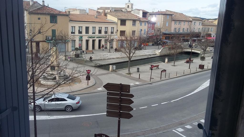 Appartement La Pomme D'Or LʼIsle-sur-la-Sorgue Esterno foto